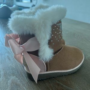 Juicy Couture Toddler Boots size 6